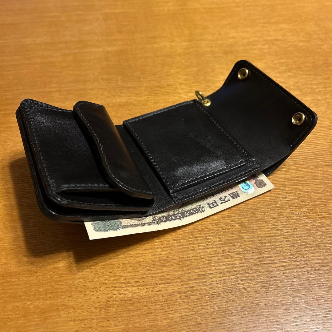 牛革クロコ型押し　ミドル財布 三つ折り　トラッカーウォレット　ハトメ　小判カン