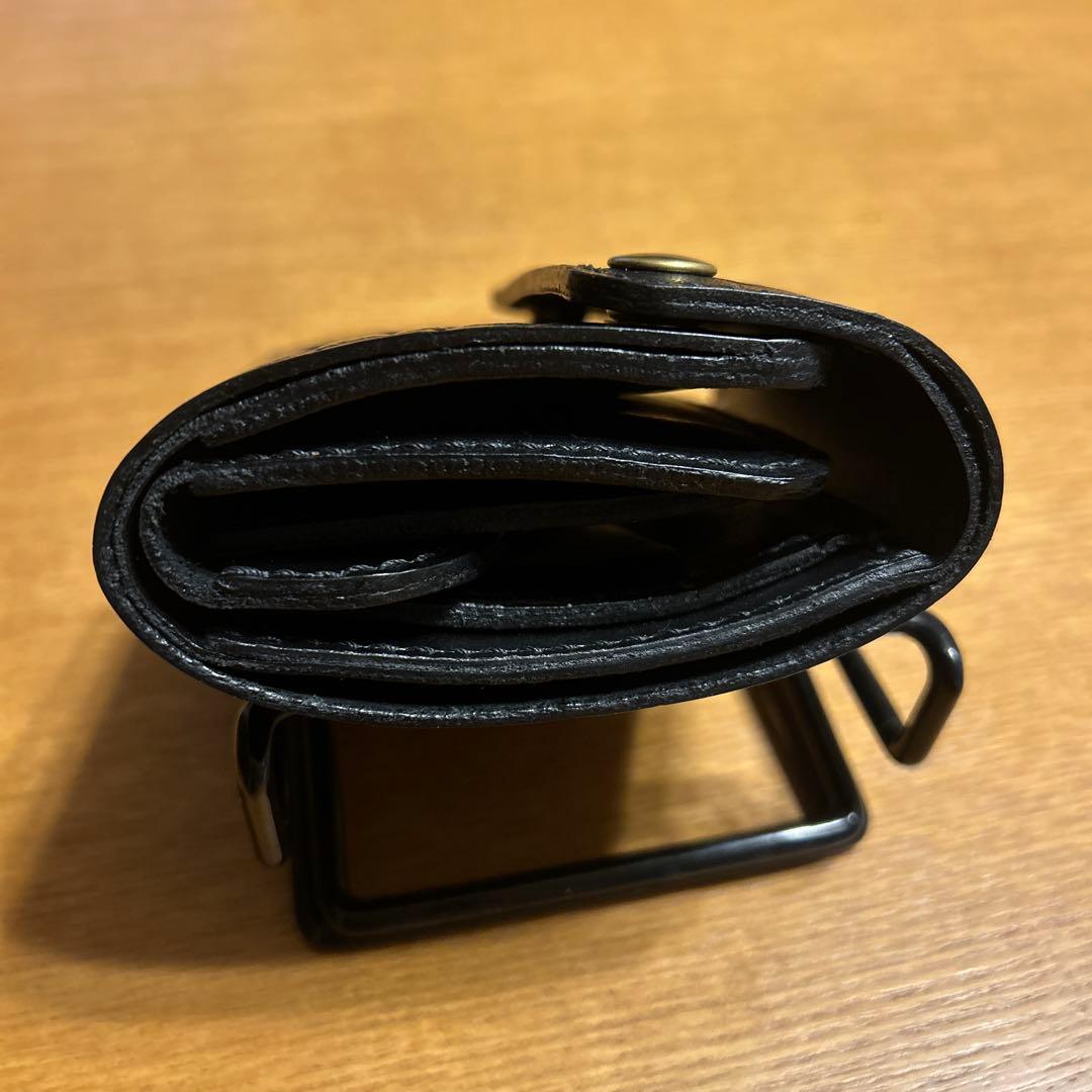 牛革クロコ型押し　ミドル財布 三つ折り　トラッカーウォレット　ハトメ　小判カン