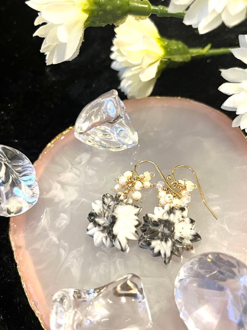 14kgf Flowerカービングピアス