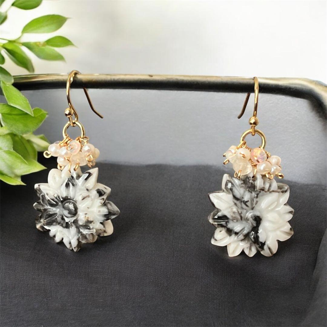 14kgf Flowerカービングピアス