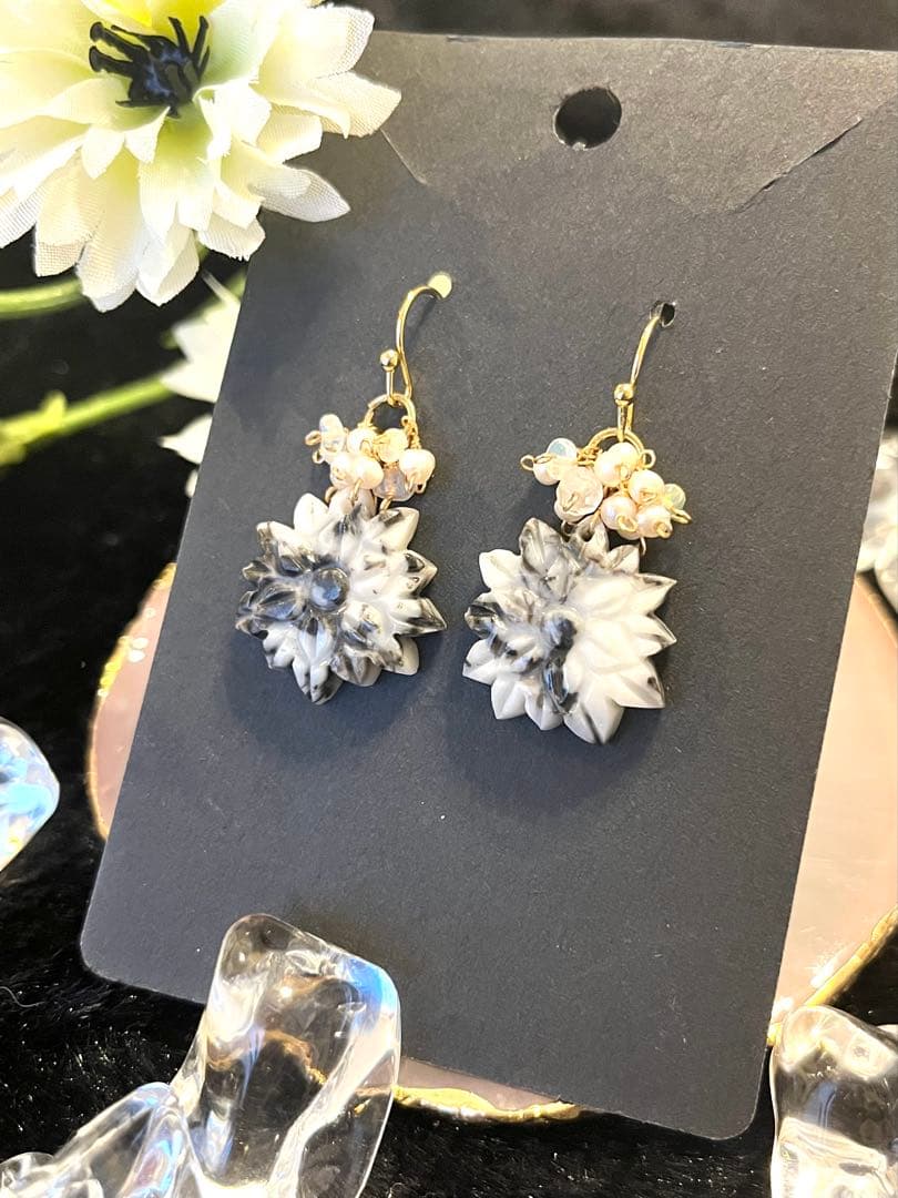 14kgf Flowerカービングピアス