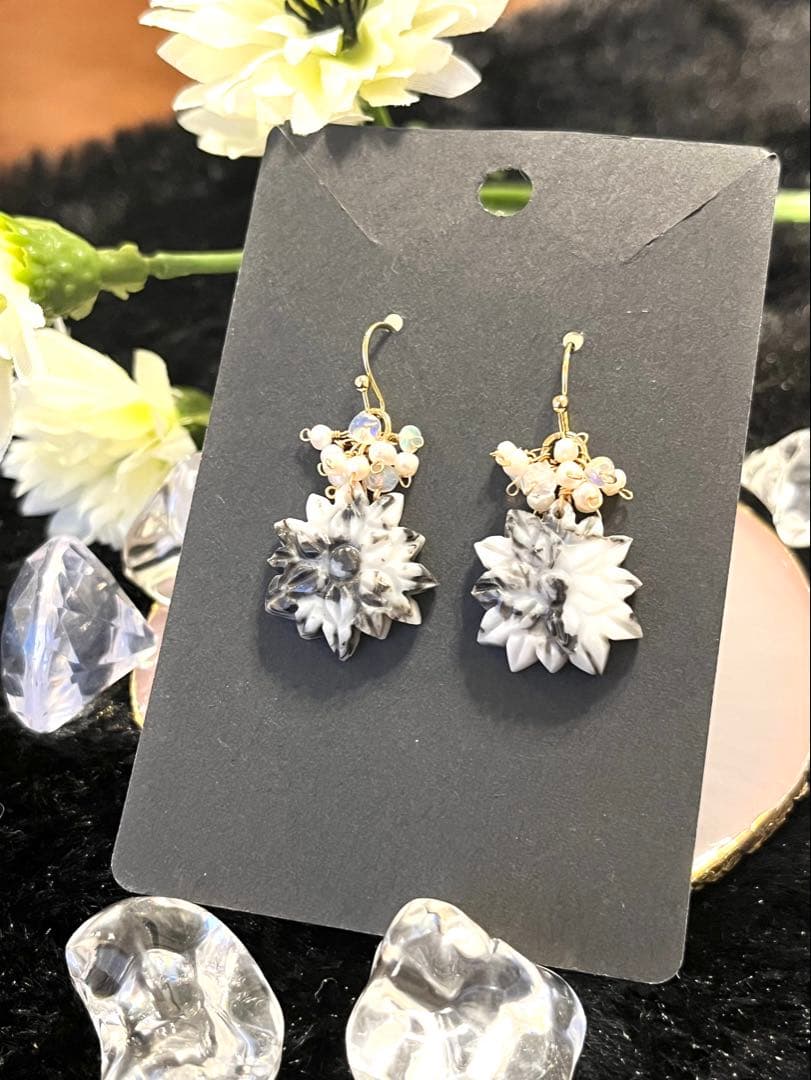 14kgf Flowerカービングピアス