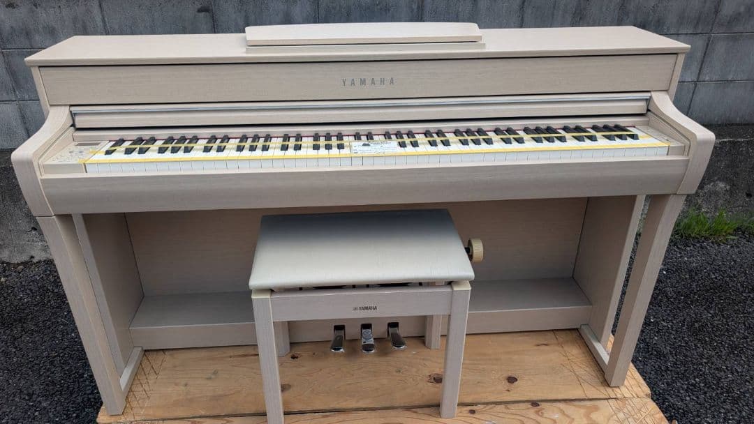 YAMAHA Clavinova 電子ピアノ　みCLP-635WA 22年製