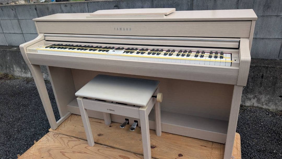 YAMAHA Clavinova 電子ピアノ　みCLP-635WA 22年製