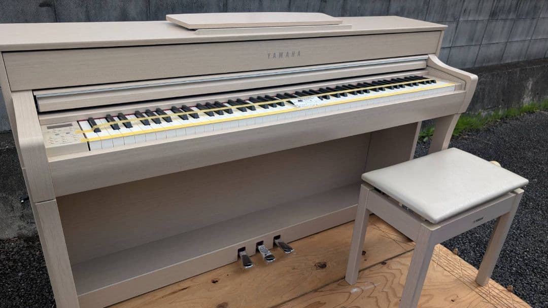 YAMAHA Clavinova 電子ピアノ　みCLP-635WA 22年製