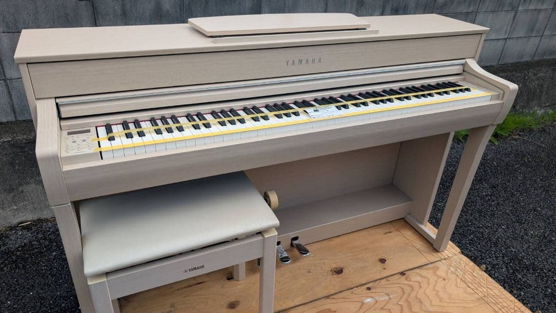 YAMAHA Clavinova 電子ピアノ　みCLP-635WA 22年製