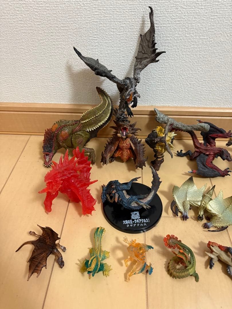 モンハンフィギュア　まとめ売り