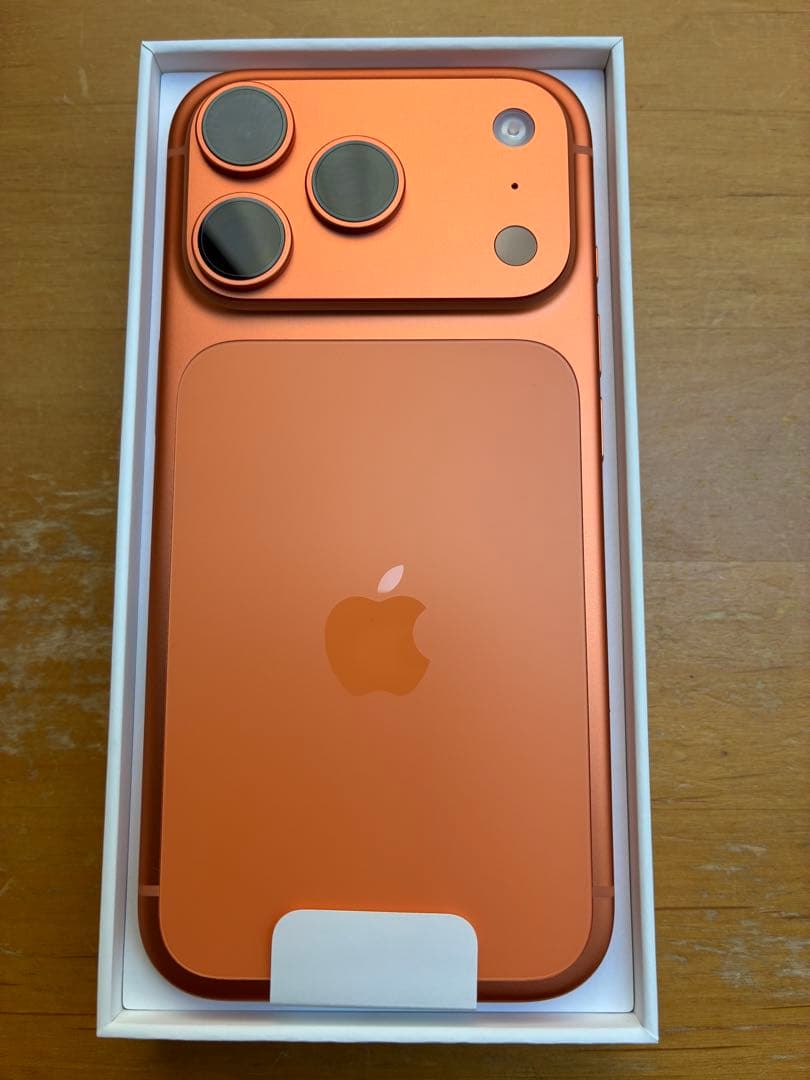 【新品未使用】 iPhone17 Pro 1TBコズミックオレンジ