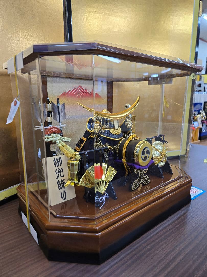【一点限り】五月人形　兜　伊達政宗　ケース飾り　K32