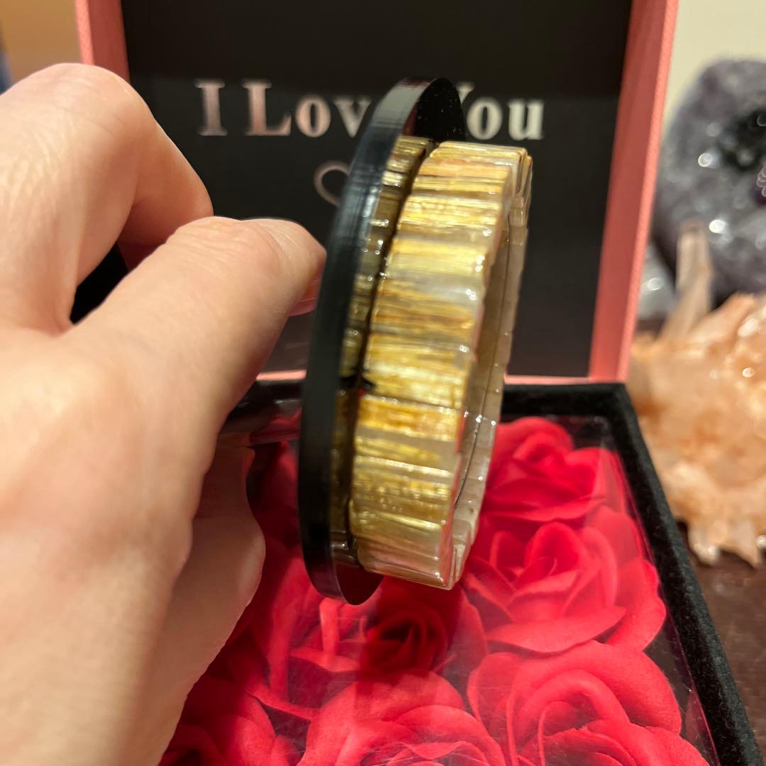 お値下げ！天然石ブレスレット　タイチンルチルクォーツ　バングル