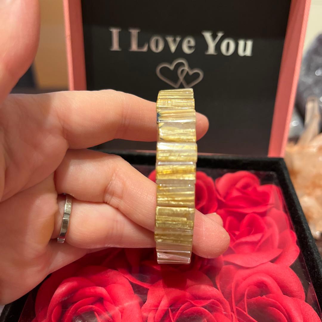 お値下げ！天然石ブレスレット　タイチンルチルクォーツ　バングル