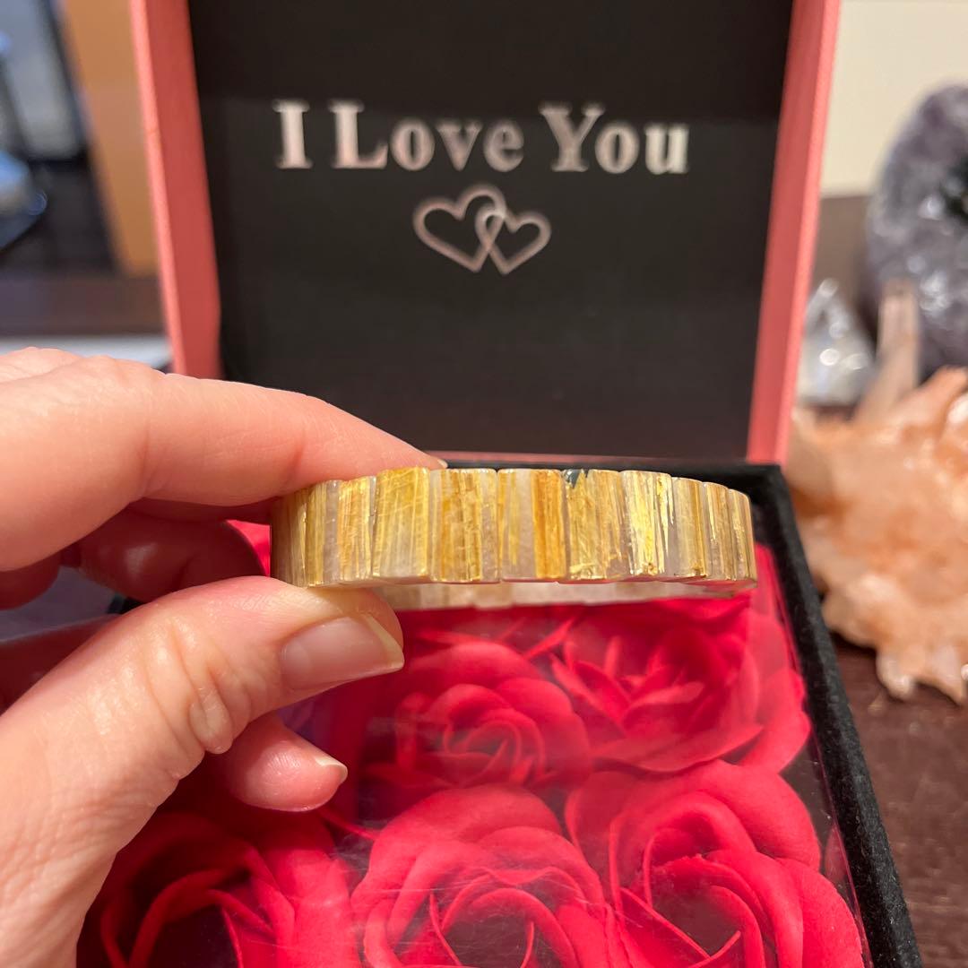 お値下げ！天然石ブレスレット　タイチンルチルクォーツ　バングル