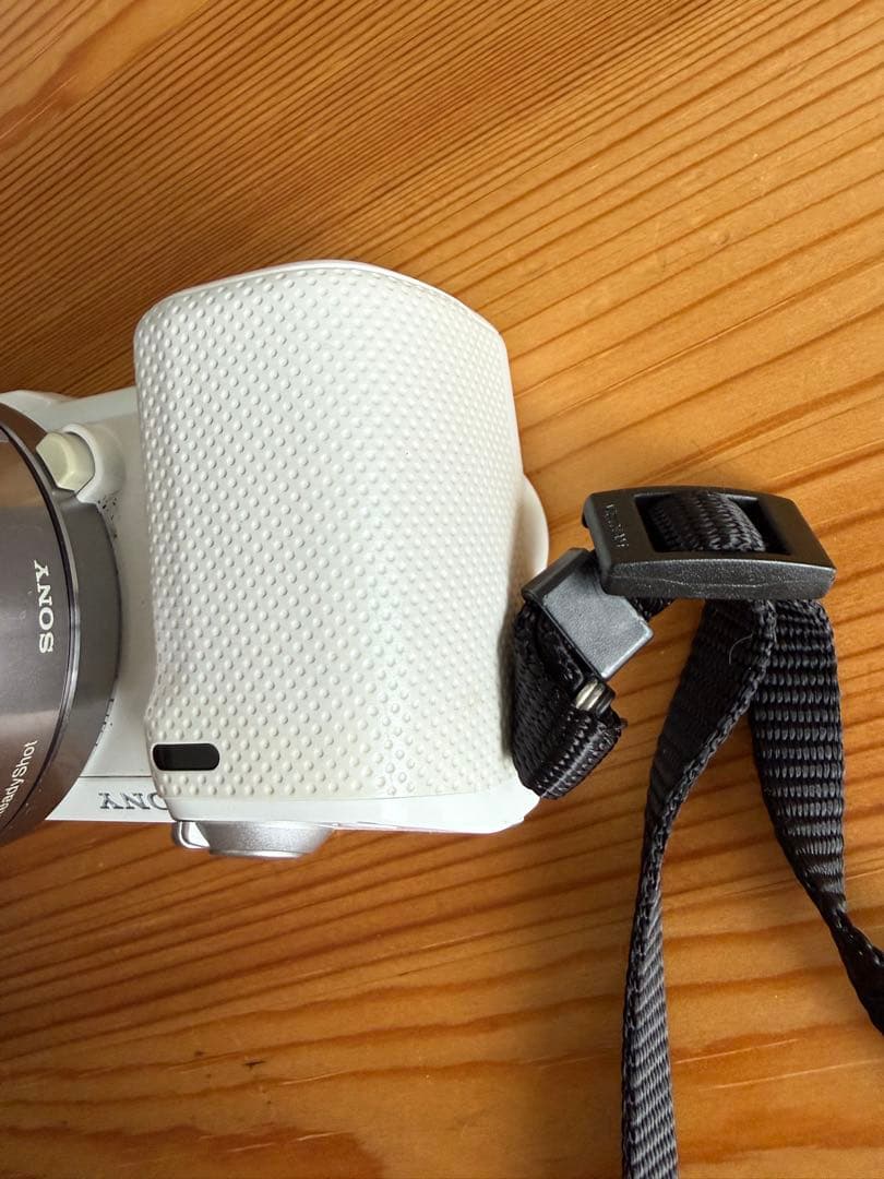 【使用頻度少なめ】SONY ミラーレス一眼 NEX-5R