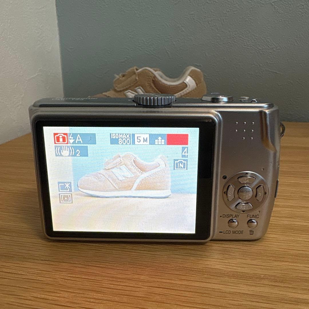 ☆デジカメ☆CASIO LUMIX　DMC-TZ3 #0331