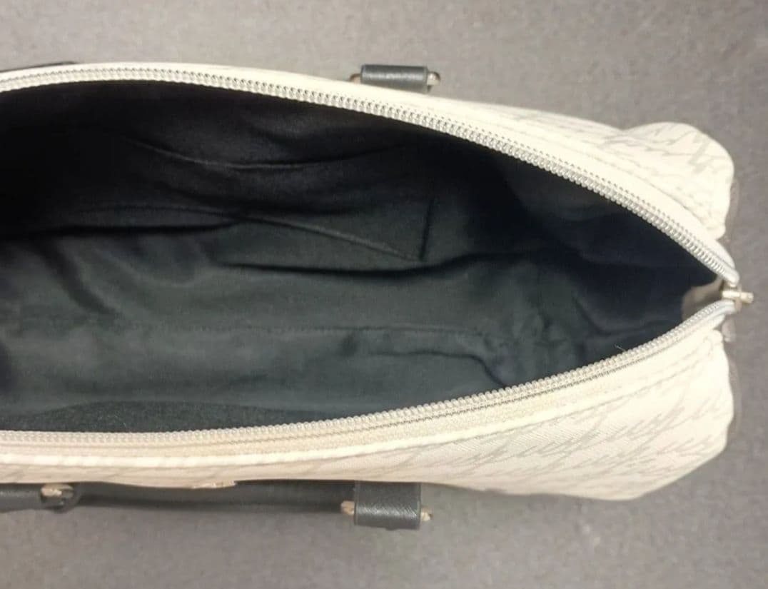 USJ ONEPIECE トラファルガー・ロー ショルダーバッグ ポーチ