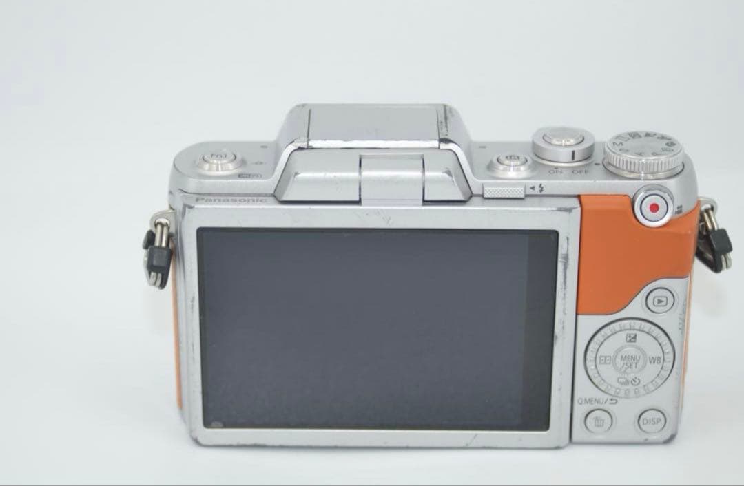 最終お値下げ！ミラーレス一眼　パナソニック　DMC-GF7