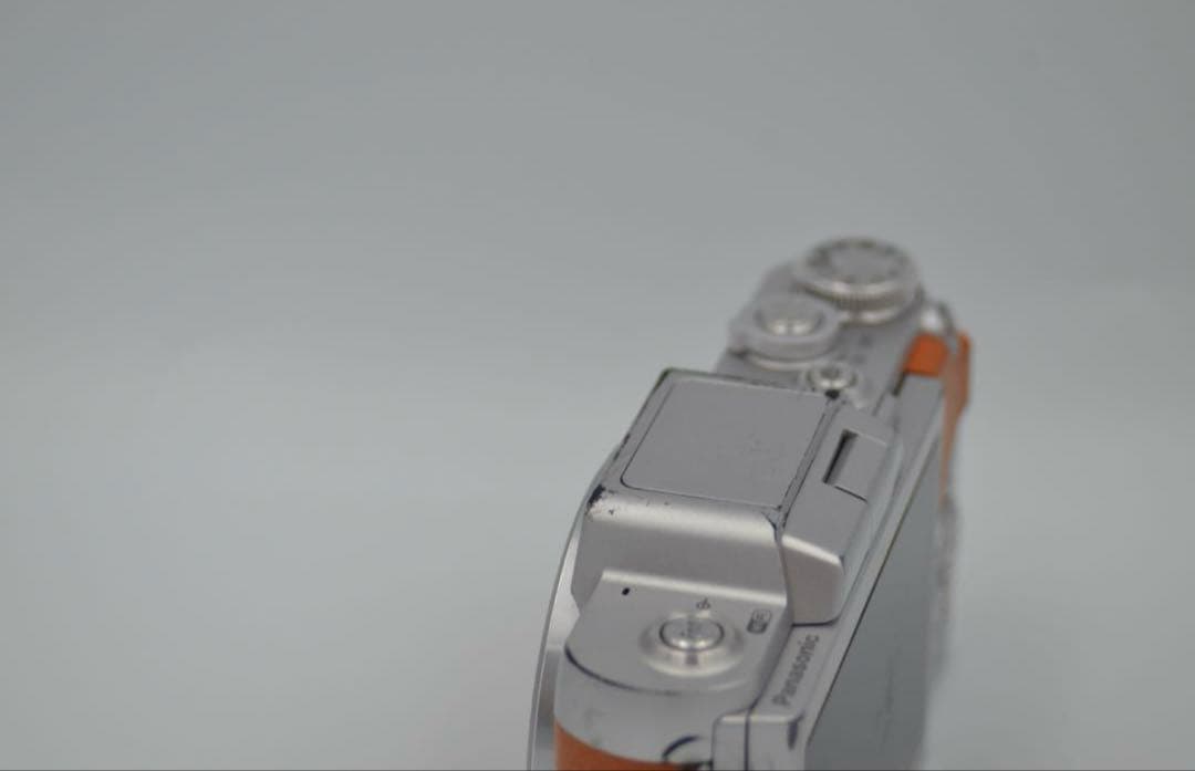 最終お値下げ！ミラーレス一眼　パナソニック　DMC-GF7