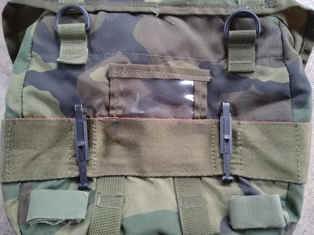 BUTT PACK フィールドバッグ