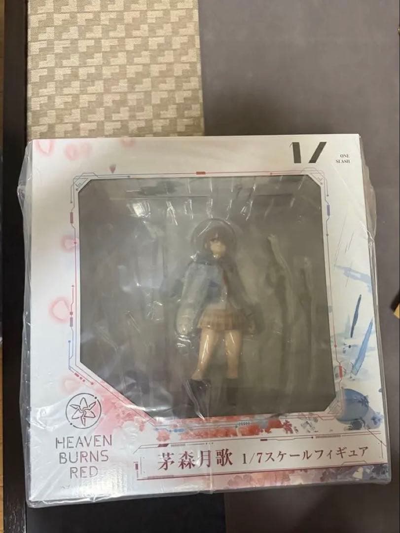 ヘブバン 芽森月歌 1/7フィギュア 購入特典＆ローソンコラボグッズのおまけ付き