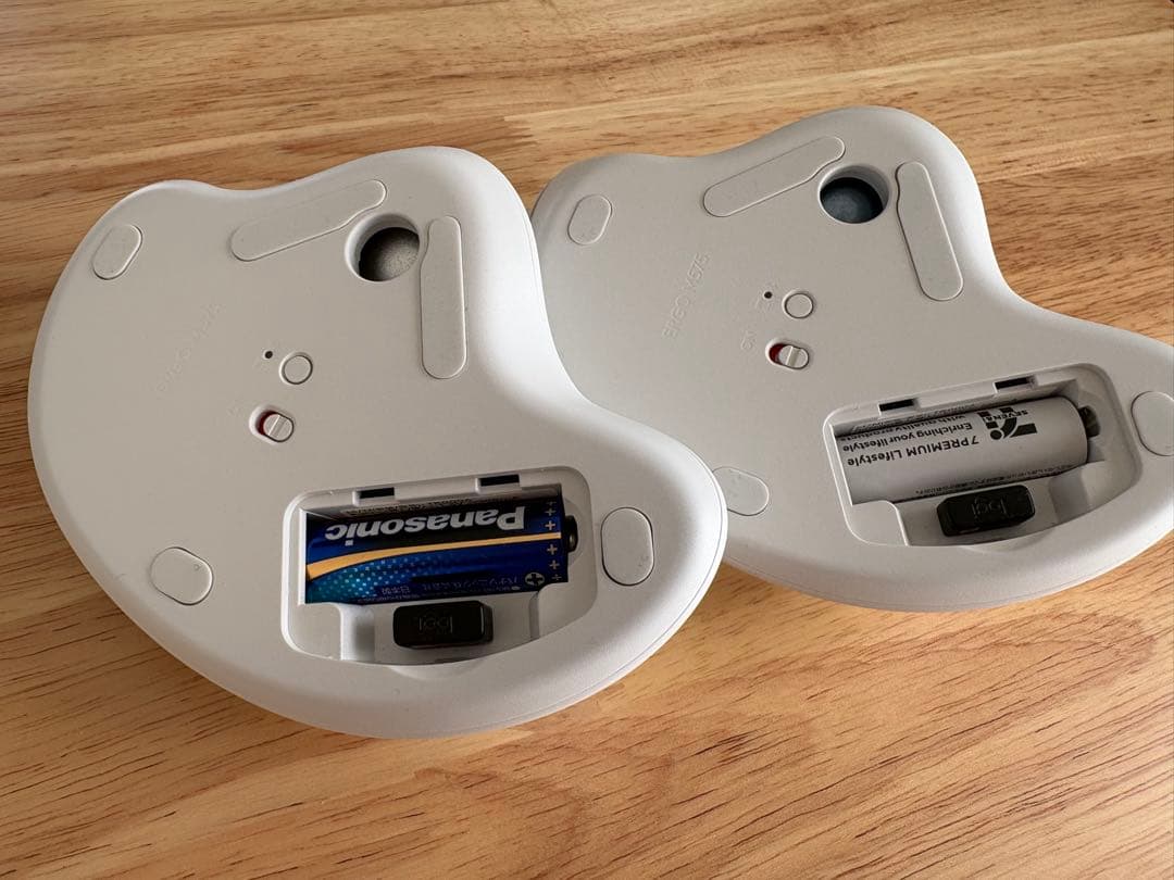 ロジクール M575 白 2個セット グレー替え玉付き