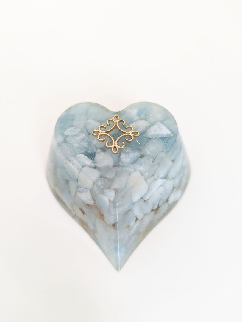 【アクアマリン入り】ハート型オルゴナイト