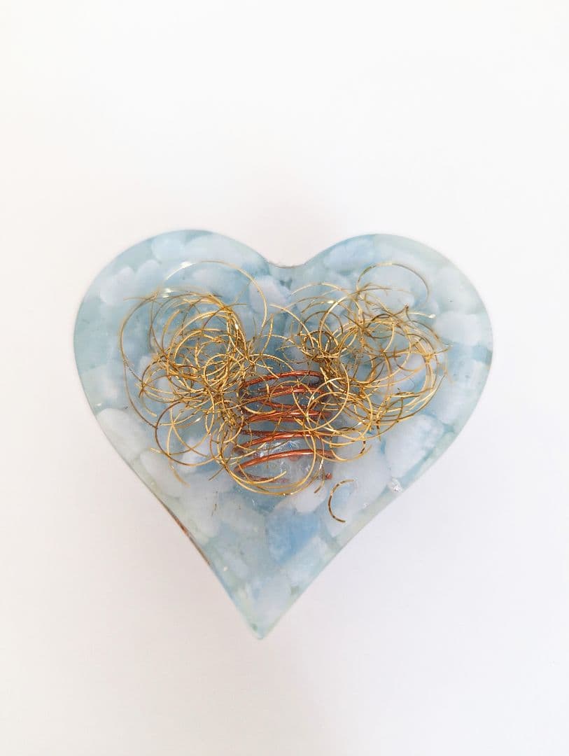 【アクアマリン入り】ハート型オルゴナイト