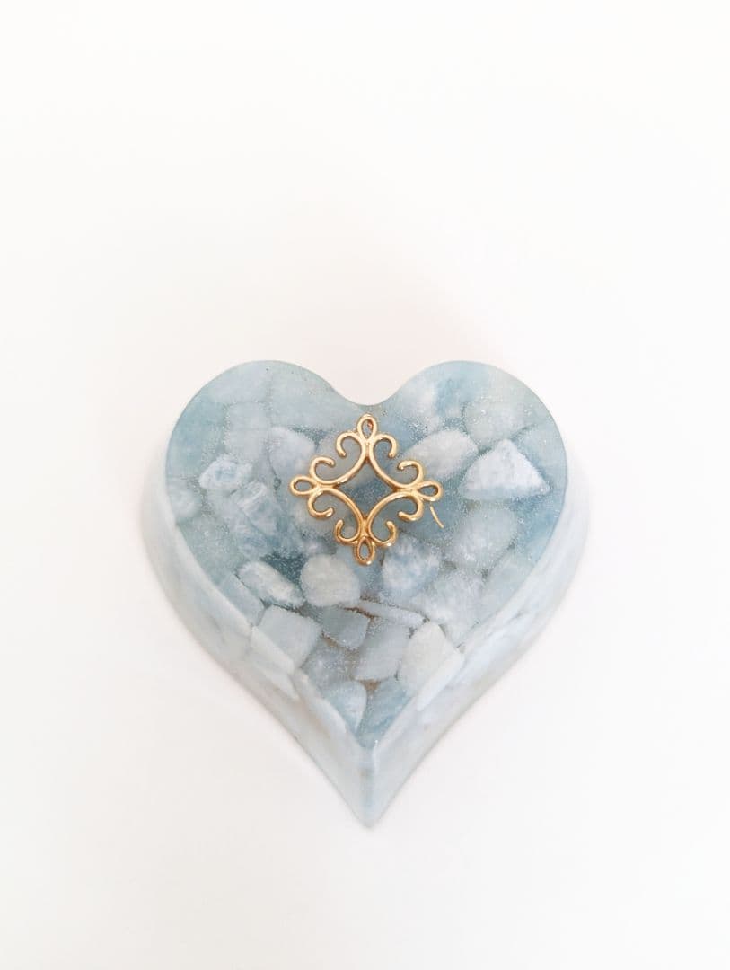【アクアマリン入り】ハート型オルゴナイト