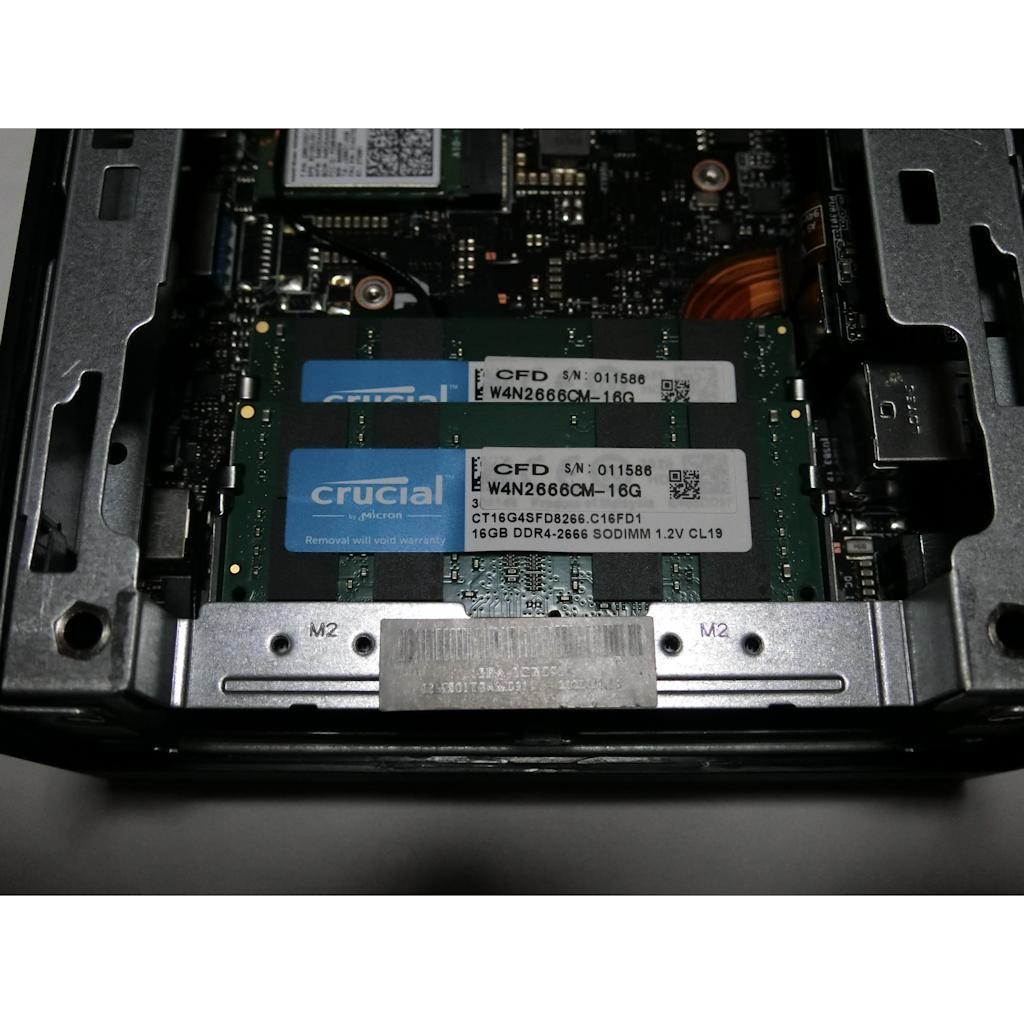 ミニPC ASUS Mini PC PN60