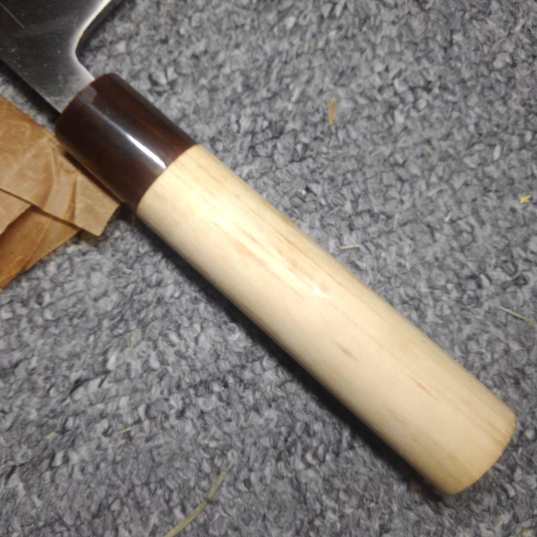 ONo.810　未使用　出刃包丁(桜東洋)