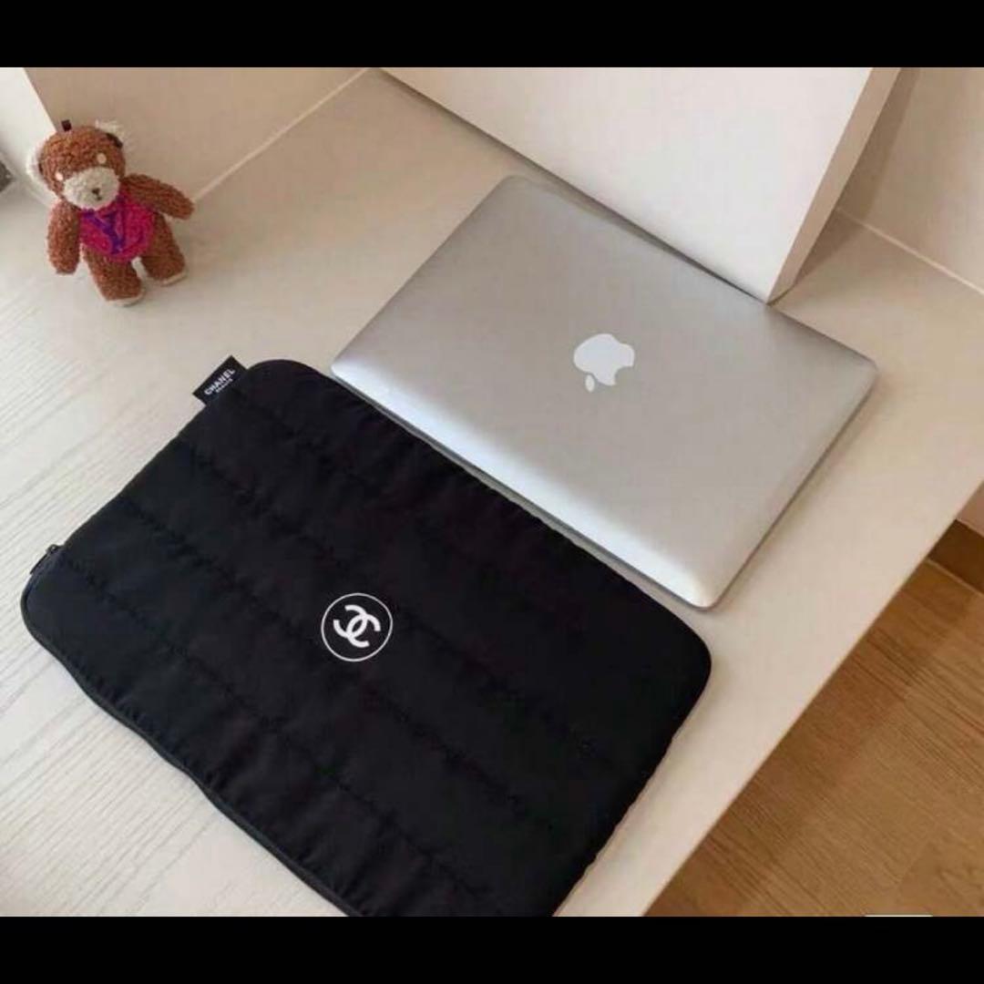 CHANEL シャネル ノベルティ PCケース パソコンケース ノートPCケース