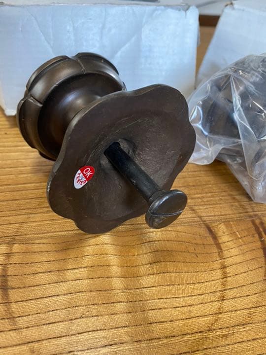 アンティーク ドアノブ 2個 TRADITIONAL HARDWARE ブロンズ