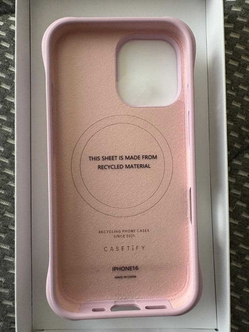 CASETiFY ウェーブシリコンケース　iPhone16ピンク