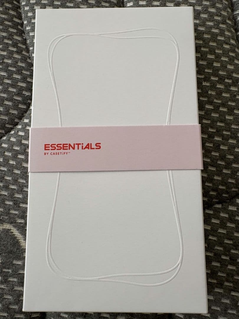 CASETiFY ウェーブシリコンケース　iPhone16ピンク