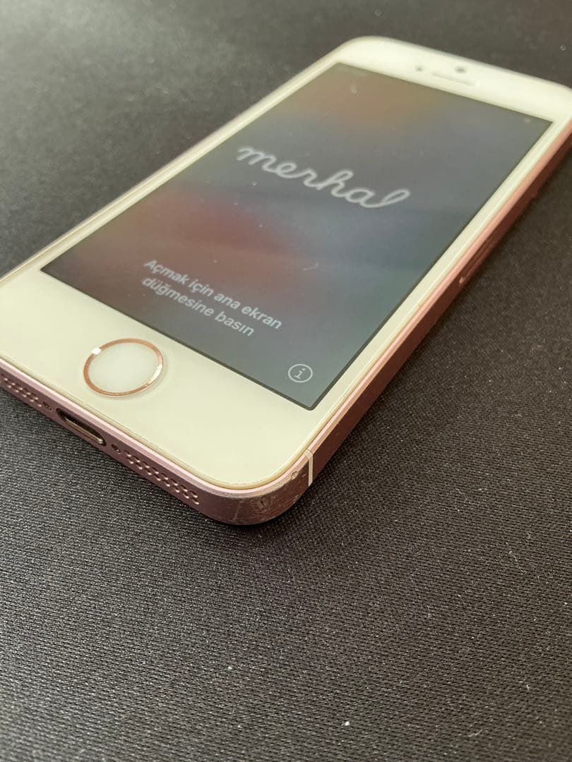 Apple iPhone SE 32GB ローズゴールド SIMフリー