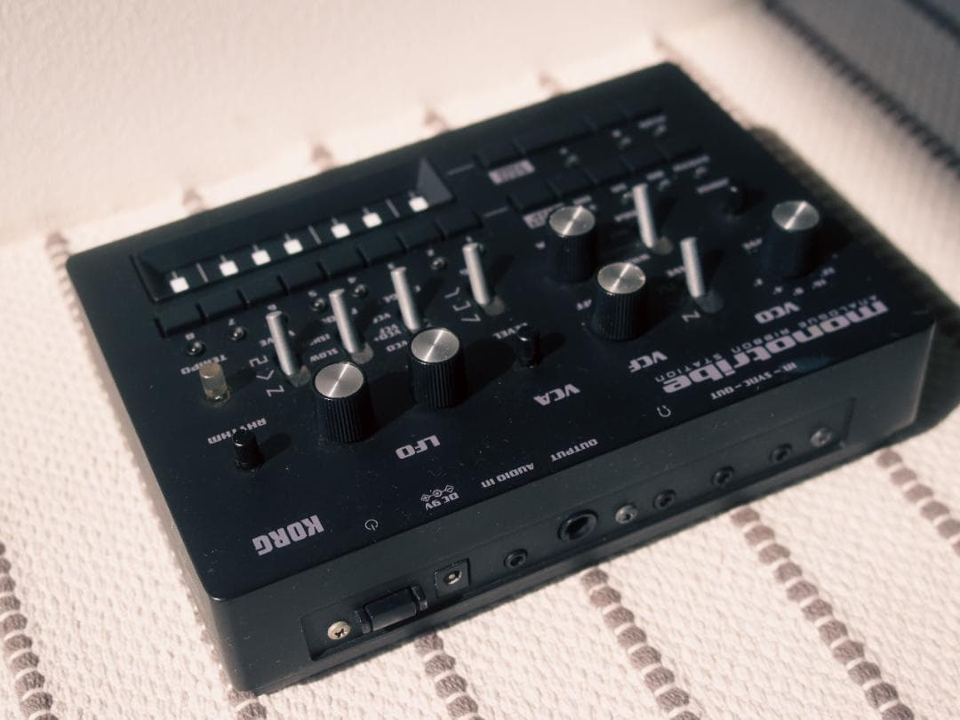 KORG monotribe アナログシンセサイザー