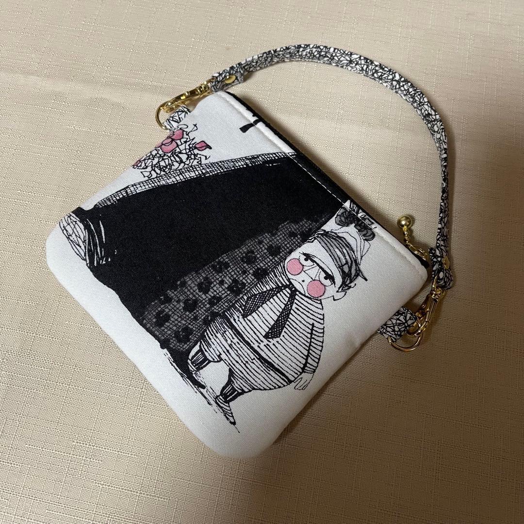 ♡12㎝ファスナーミニポーチ♡ ハンドメイド　アレキサンダーヘンリー