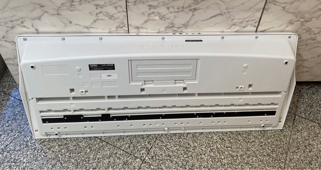 CASIO光ナビゲーションキーボードLK-208