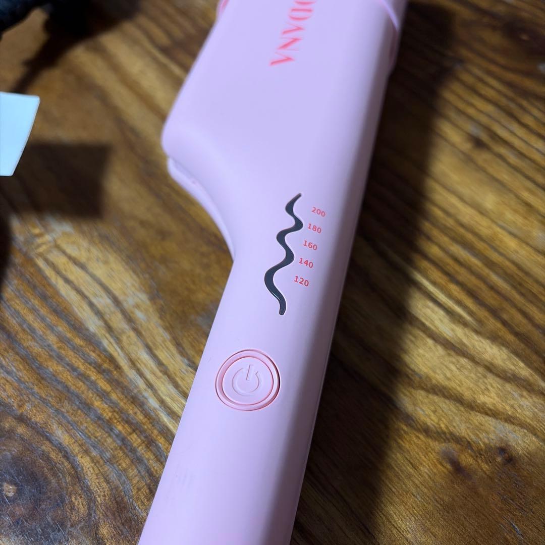 VODANA カール ヘアアイロン ピンク ヘアクリップ付き