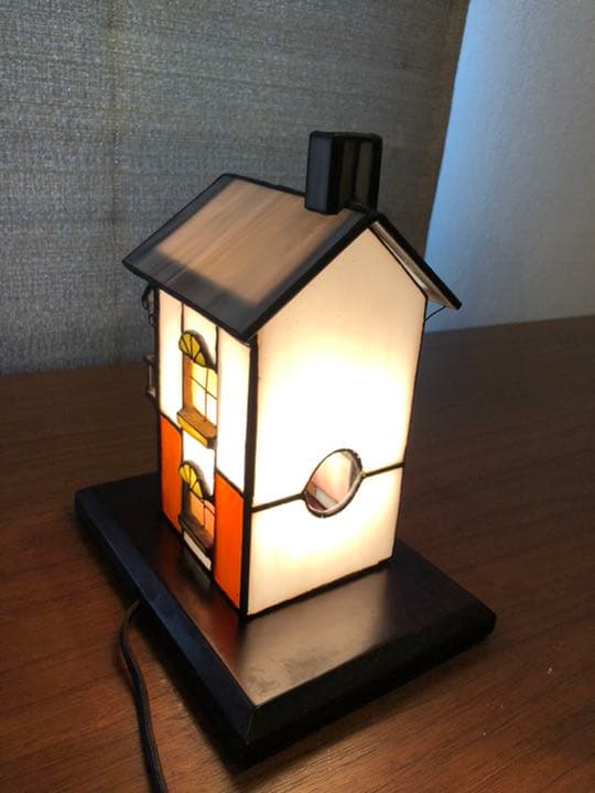 ステンドグラス　インテリアランプ