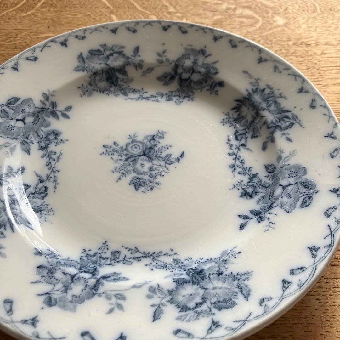フランスアンティーク　サルグミンヌ窯　BEATHA 花柄　プレート