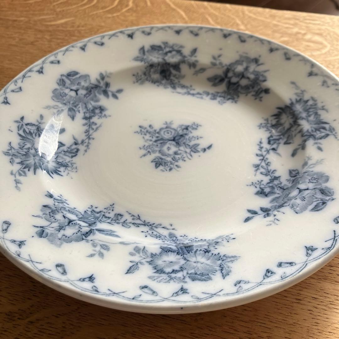 フランスアンティーク　サルグミンヌ窯　BEATHA 花柄　プレート