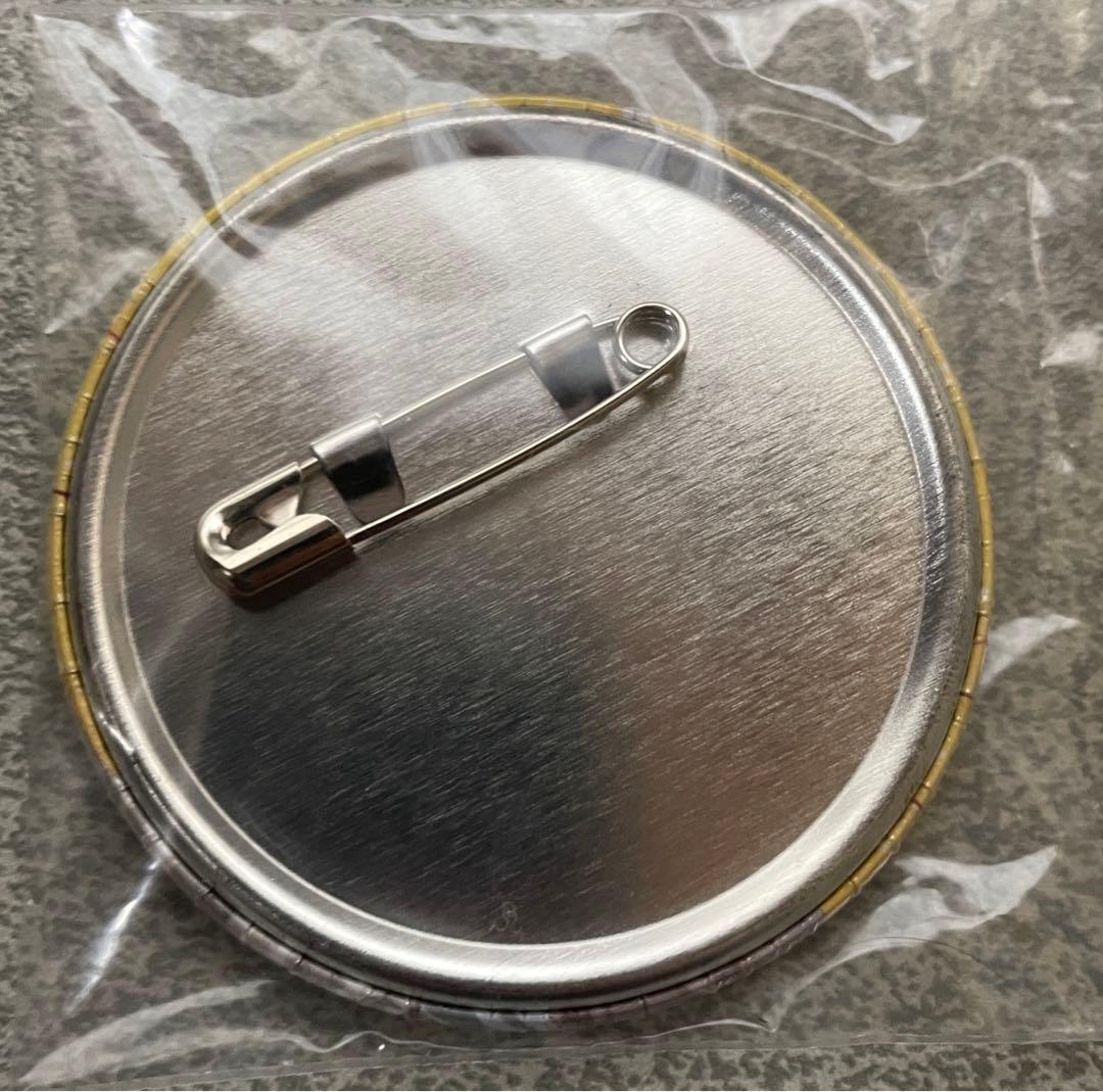 抱かれたい男1位に脅されています。缶バッジ 桜日梯子 だかいち