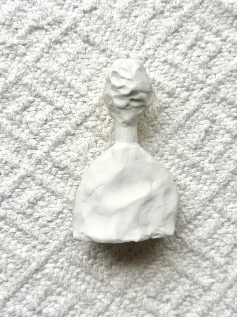 吉田次郎　トルソー　minä perhonen elävä