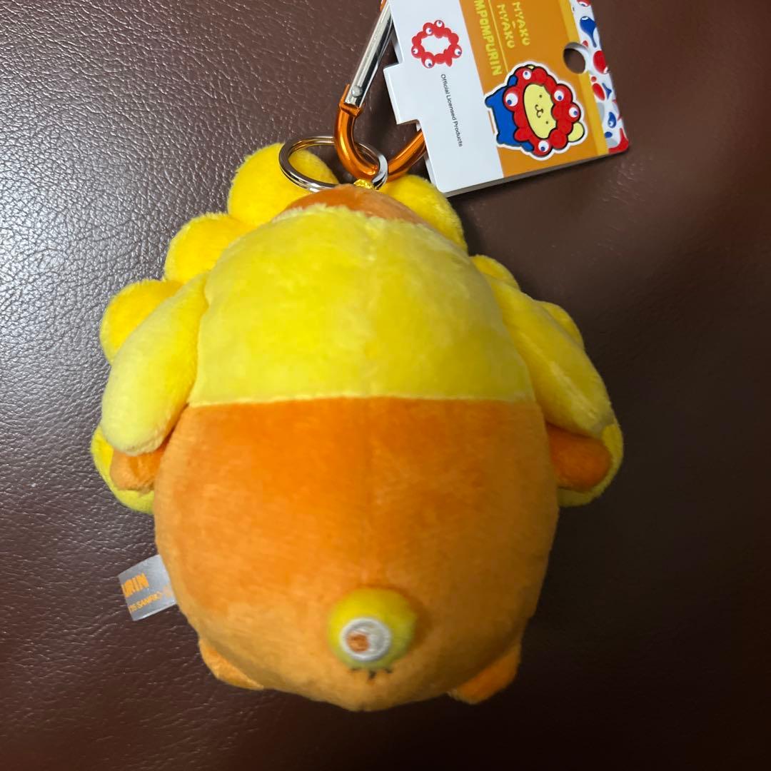 サンリオ　ミャクミャク　推しカラー　なりきりぬいぐるみ　BC　ポムポムプリン