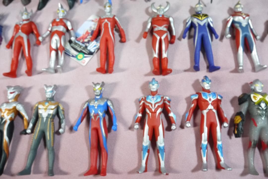 ウルトラヒーローシリーズ500　ウルトラ怪獣シリーズ500　ソフビ57体