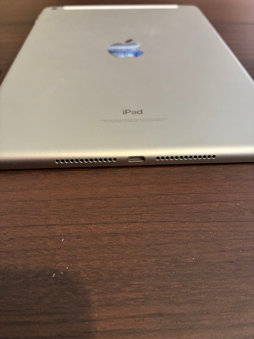 【おまけ多数】 iPad 第5世代 32GB シルバー