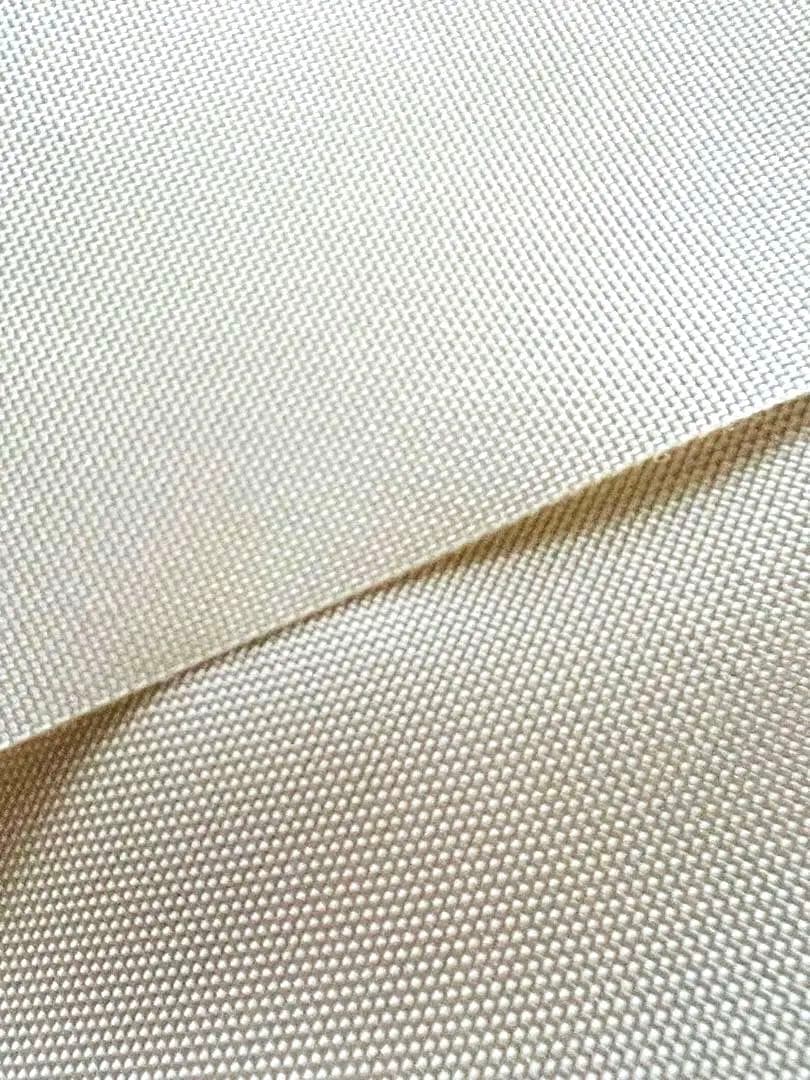 サンゲツ　ポリエステル100% オーダー アイボリー　2枚組