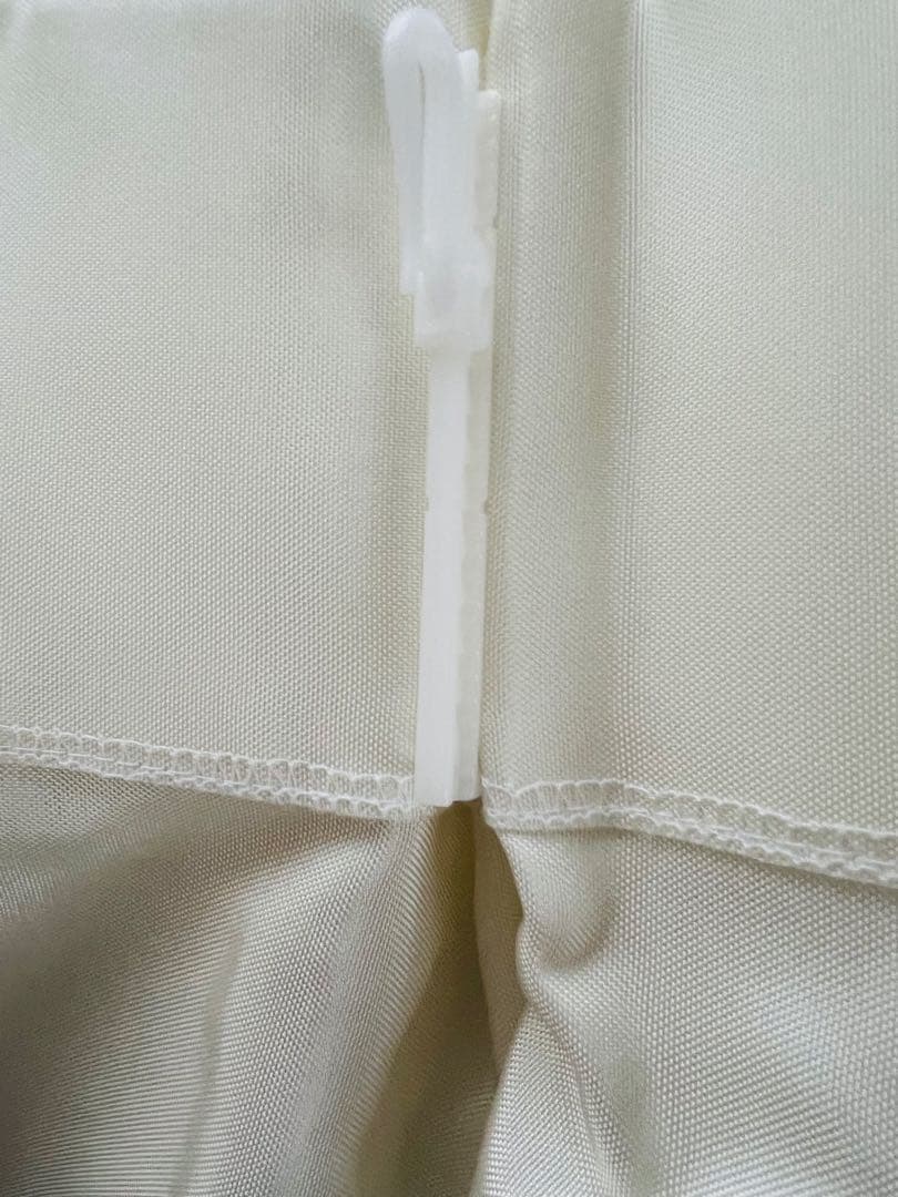 サンゲツ　ポリエステル100% オーダー アイボリー　2枚組