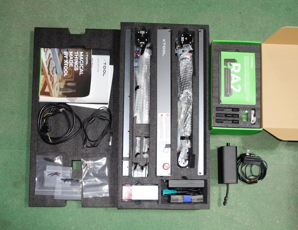 xTool D1 Pro 10Ｗレーザー彫刻機・RA2回転台・エアーポンプ