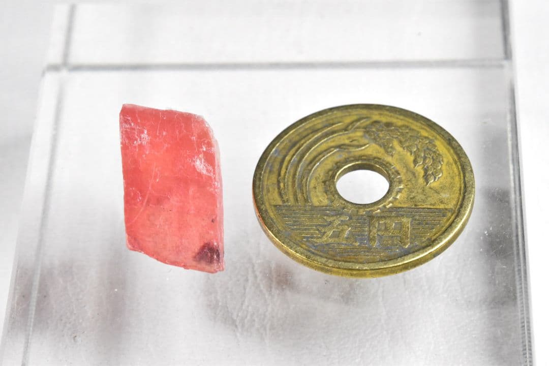 アメリカコロラド州 スイートホーム産 ロードクロサイト原石